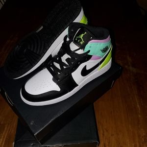 Kids shoes Brand New never worn 4.5 and 3